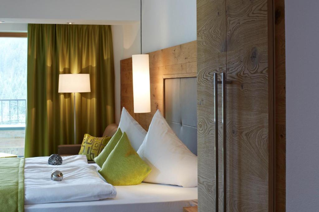 Hotel Garni Fimba Ischgl Ruang foto